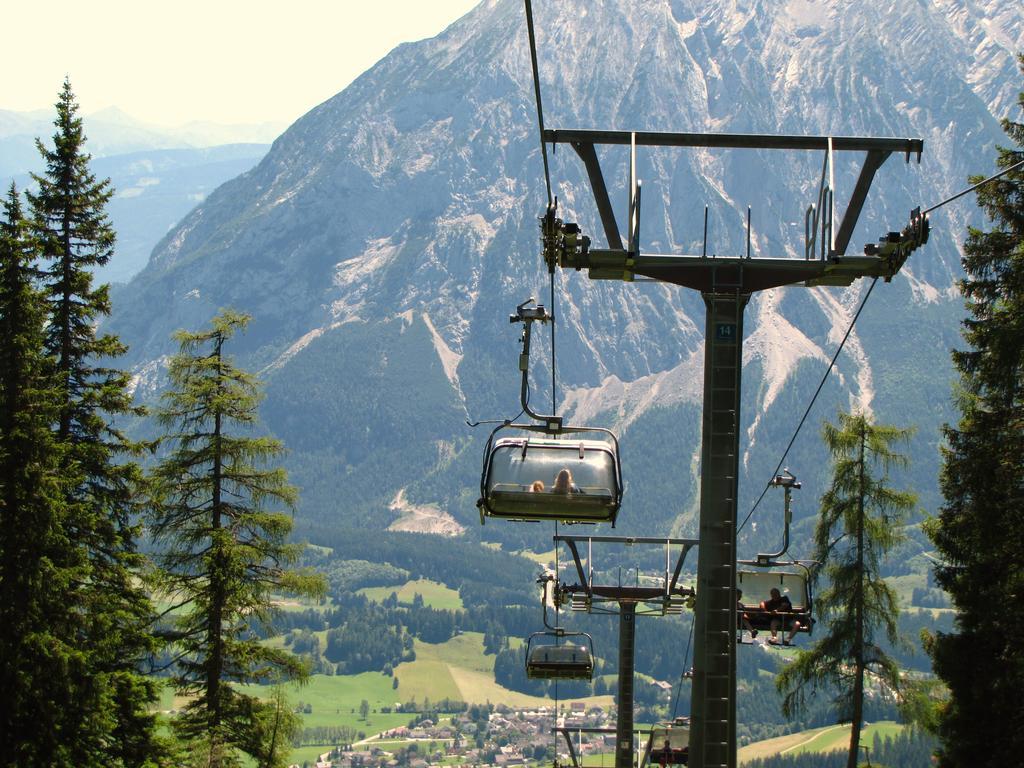 Hotel Berghof Tauplitzalm Exteriör bild